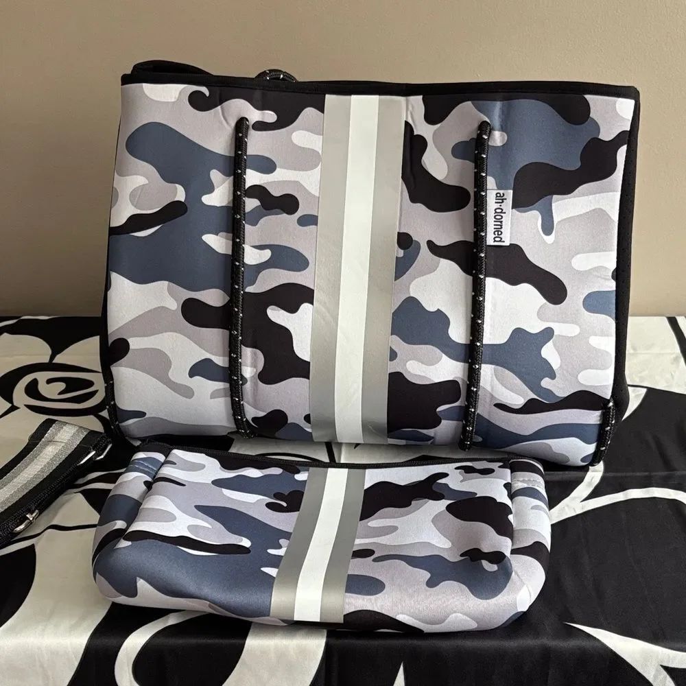 Ah - Dorned Camouflage Bag